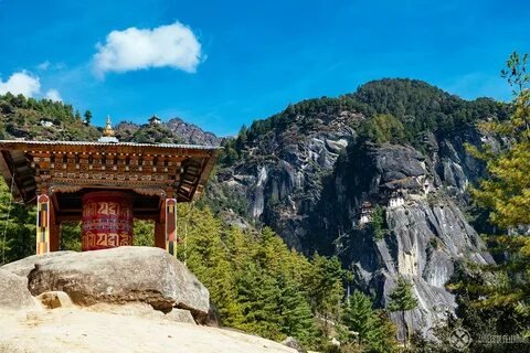 Romantic Tiger S Nest Monastery Paro Bhutan