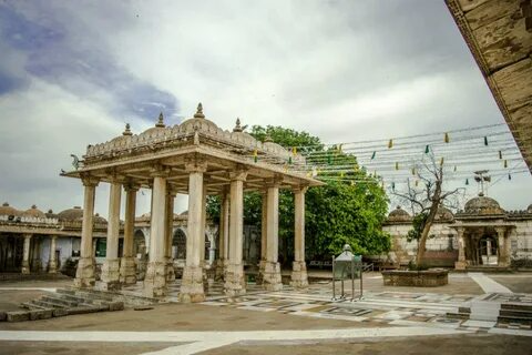 Ancient Uttar Pradesh Temples - The Holiday Trips