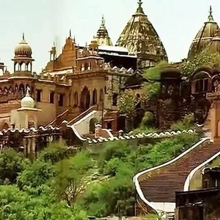 Barsana Shri Radha Rani Mandir - The Holiday Trips