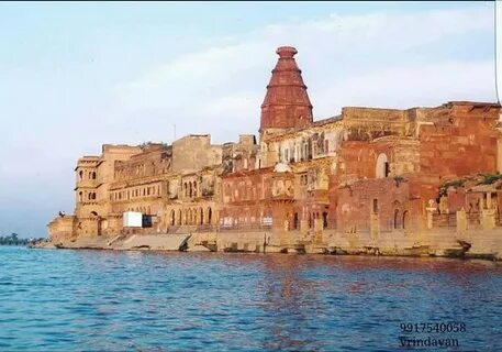 Yamuna Aarti Keshi Ghat - The Holiday Trips
