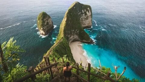 Indonesia Island Hopping Tour