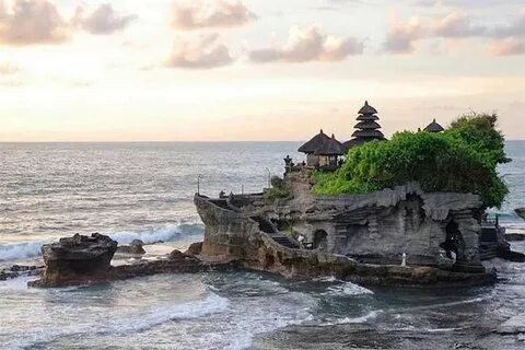 Tanah Lot Temple Luxury Dining