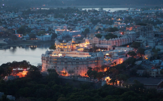 Lake Pichola in Udaipur Rajasthan