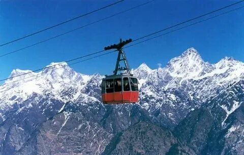 Auli Snow Skiing