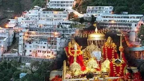 Mata Vaishno Devi and Amritsar Golden Temple Tour Package
